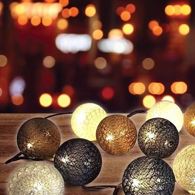 Guirnalda de bolas LED con pilas, blanco y gris mostaza