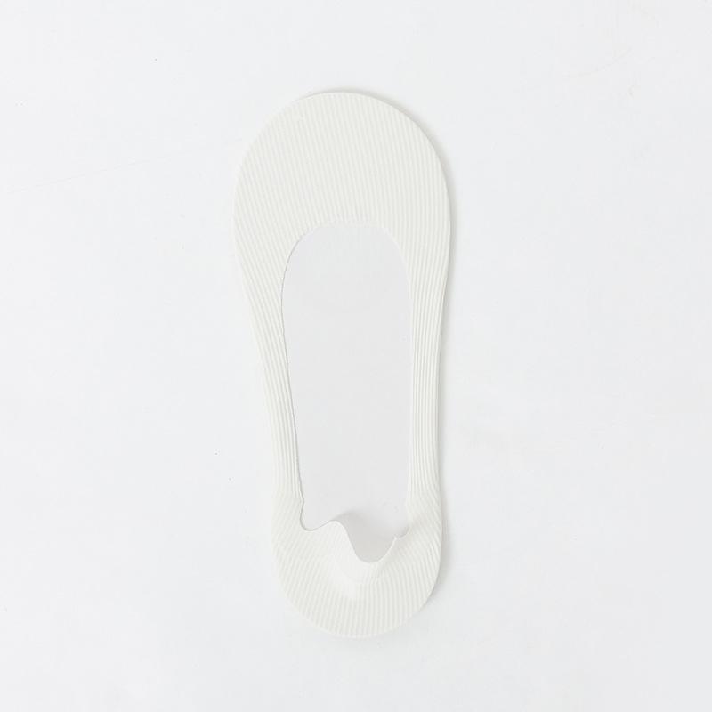 Female Summer Thin Silicone Non Slip Non Mark Shallow Mouth Ice Silk Boat Socks
