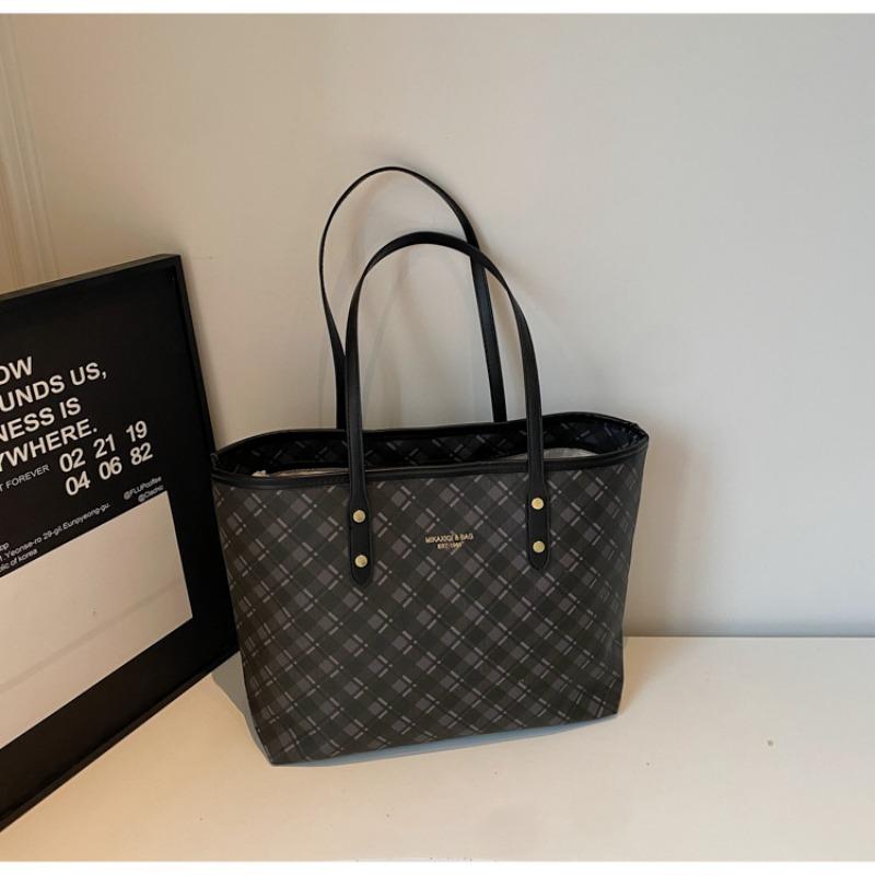 New women's bag commuting to work large capacity new retro fashion plaid commuting shoulder tote bag