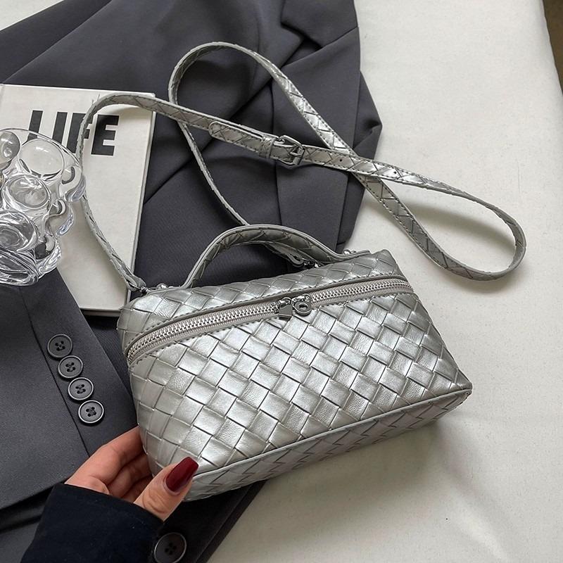 Leather Messenger Bag Retro Fashion 19 Woven Women's Bag Simple Casual Versatile Shoulder Small Square Bag