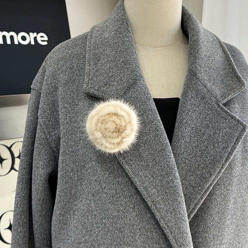 Flower Brooch Women s Simple Fashion High-end Sweater Pin Accessories Clothes Scarf Decoration Four Seasons All Seasons бежевый