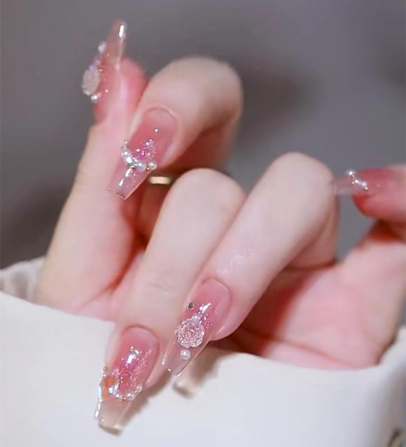 Niedliche und glitzernde B461 Nagelstücke, handgefertigt, tragbar und trendig, künstliche Nägel im Großhandel