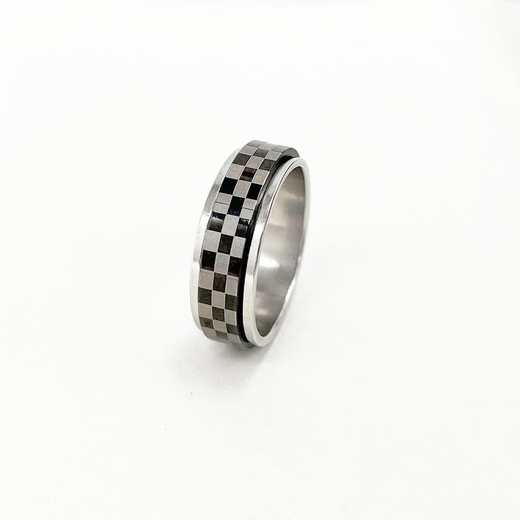 Rotatable Stainless Steel Decompression Ring with Engraved Pattern - Fashionable, Simple Jewelry.