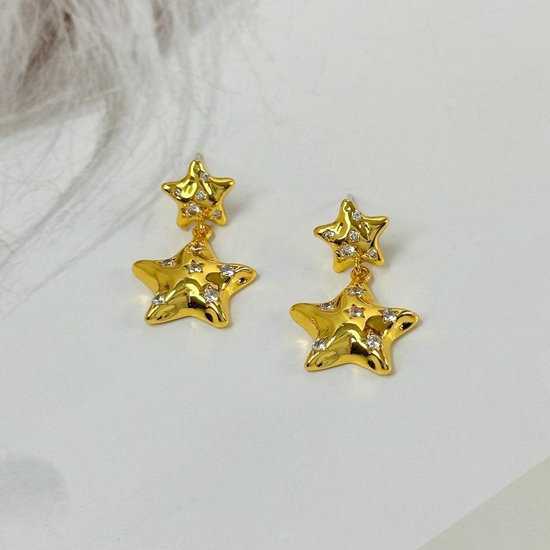 Manufacturer Supply Niche Design Fashion Personality Shining Zircon Star Earrings Light Luxury Earrings Spot