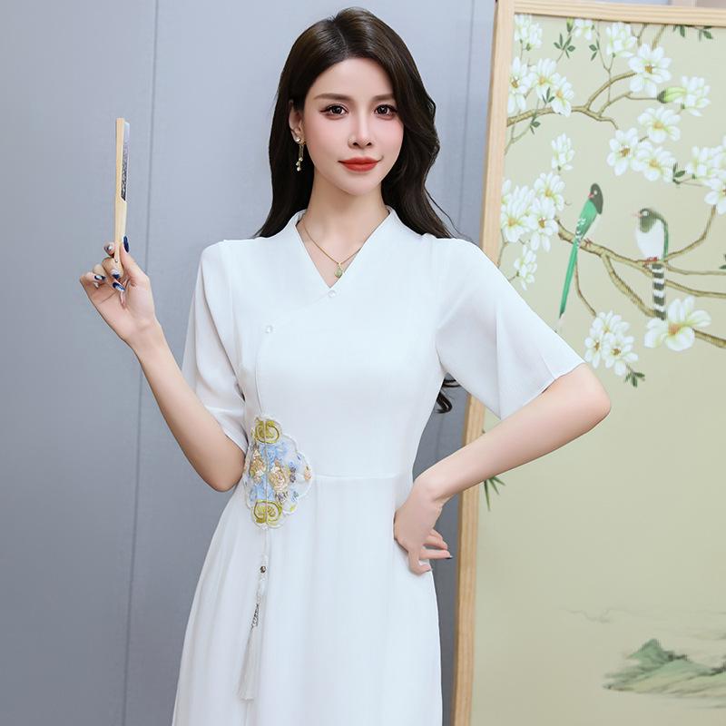 Women's Short-Sleeved Front Desk, Spa, and Reception Uniform