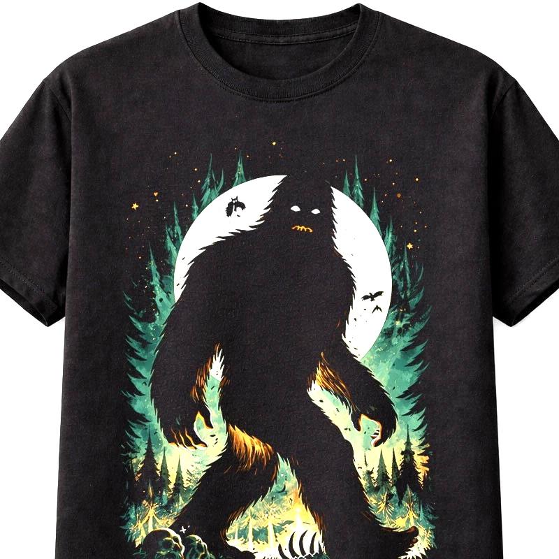 Bigfoot Sasquatch Cryptid Forest Moon Horror Graphic Unisex TShirt S5XL S