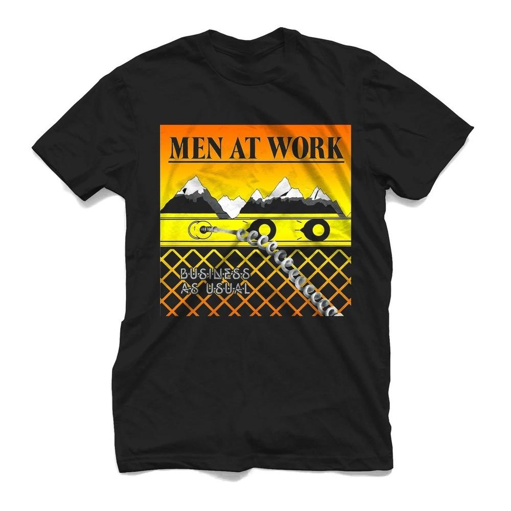 

НОВАЯ черная футболка унисекс с логотипом группы Men at Work. Все размеры от S до 45XL. TU106. Футболка унисекс M