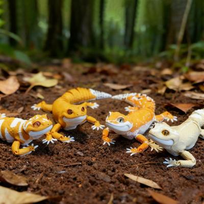 Articulated Leopard Gecko Figurine 3D Printed House Lizard Sculpture with Movable Joints Reptile Collectible Gecko Model for Home Desk Decor
