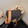 New Women's Bag Fashionable and Versatile Trend Letter Presbyopia Chain Small Square Bag Single Shoulder Oblique Span Bag
