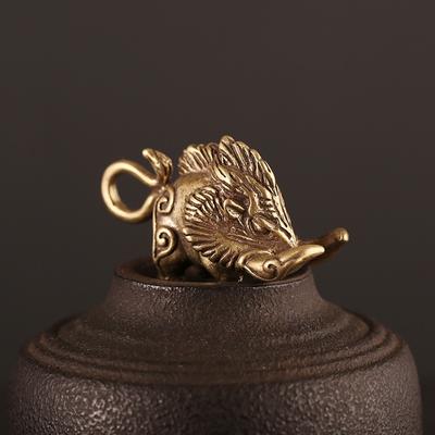 Breloc din alamă Mistreț Viking Breloc Pandantive Cupru Vintage Animal Nordic Porc Păpușă Jucărie Breloc pentru mașină Inele Brelocuri Bijuterii
