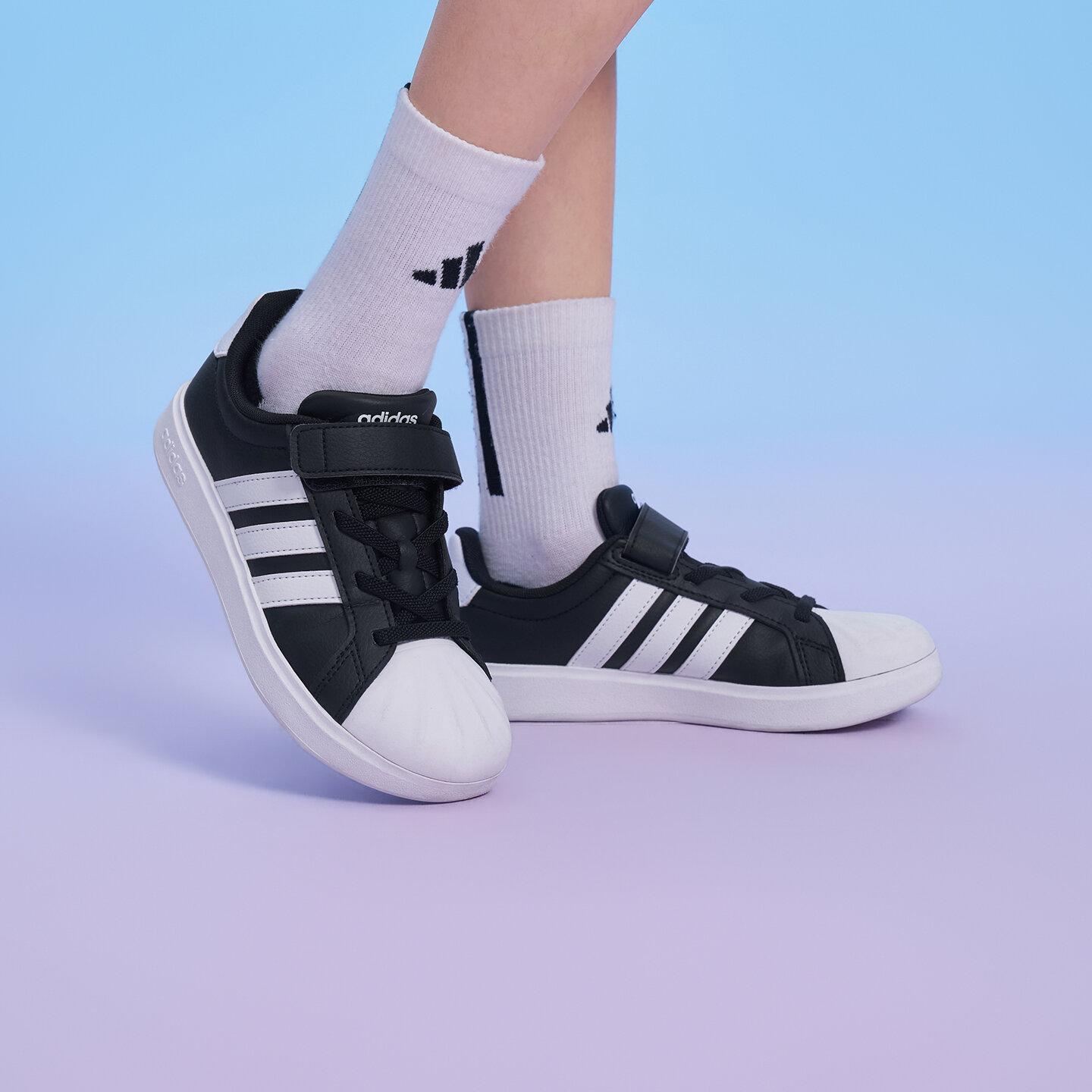 Adidas Street Talk Low top Kids Skateboarding Shoes Black White Child 29