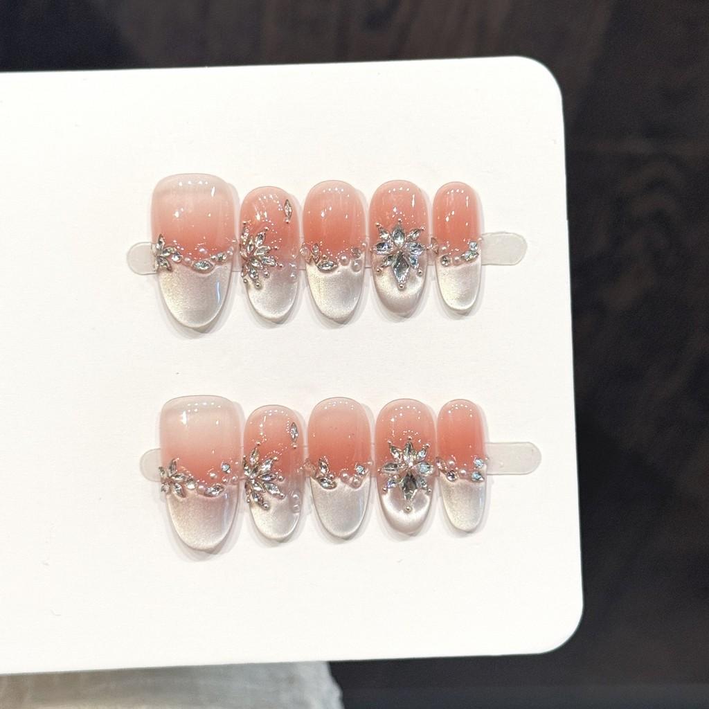 Handmade Press On Nail French Gentle Ice-transparent Gradient Cat Eye 3D Snowflakes Diamond Medium Oval Fake Nail Patch Artificial Nail Reusable XS
