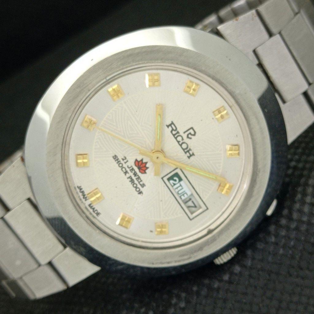 

Б/У RICOH AUTOMATIC JAPAN MENS OVAL SHARE WATCH a309755-1 Sku587f-a309755