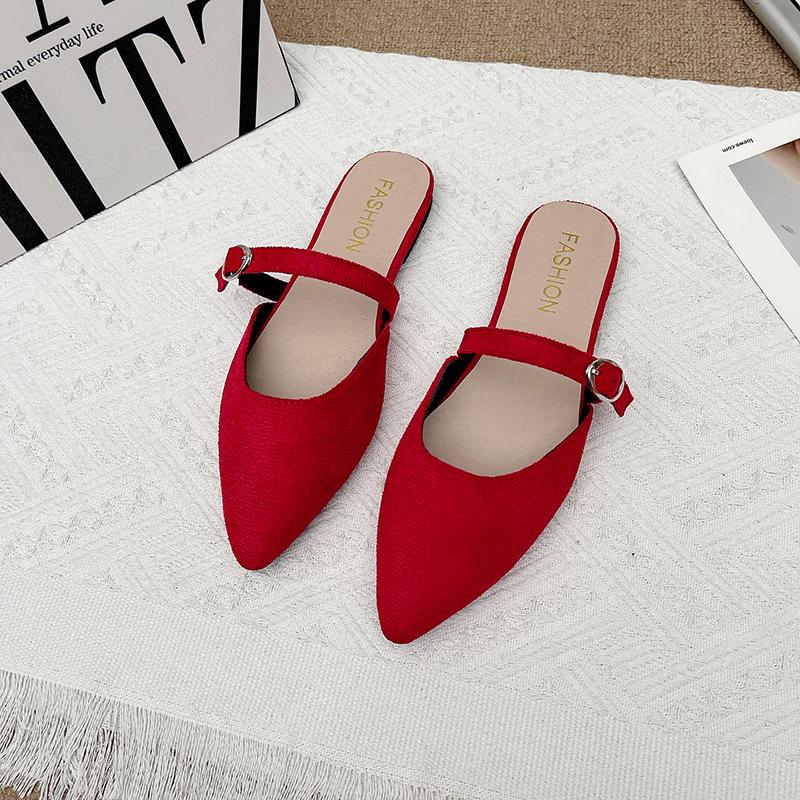 Slippers women wear 2025 new summer fashion versatile flat bottom bag head soft leather lazy Internet celebrity pointed half slippers