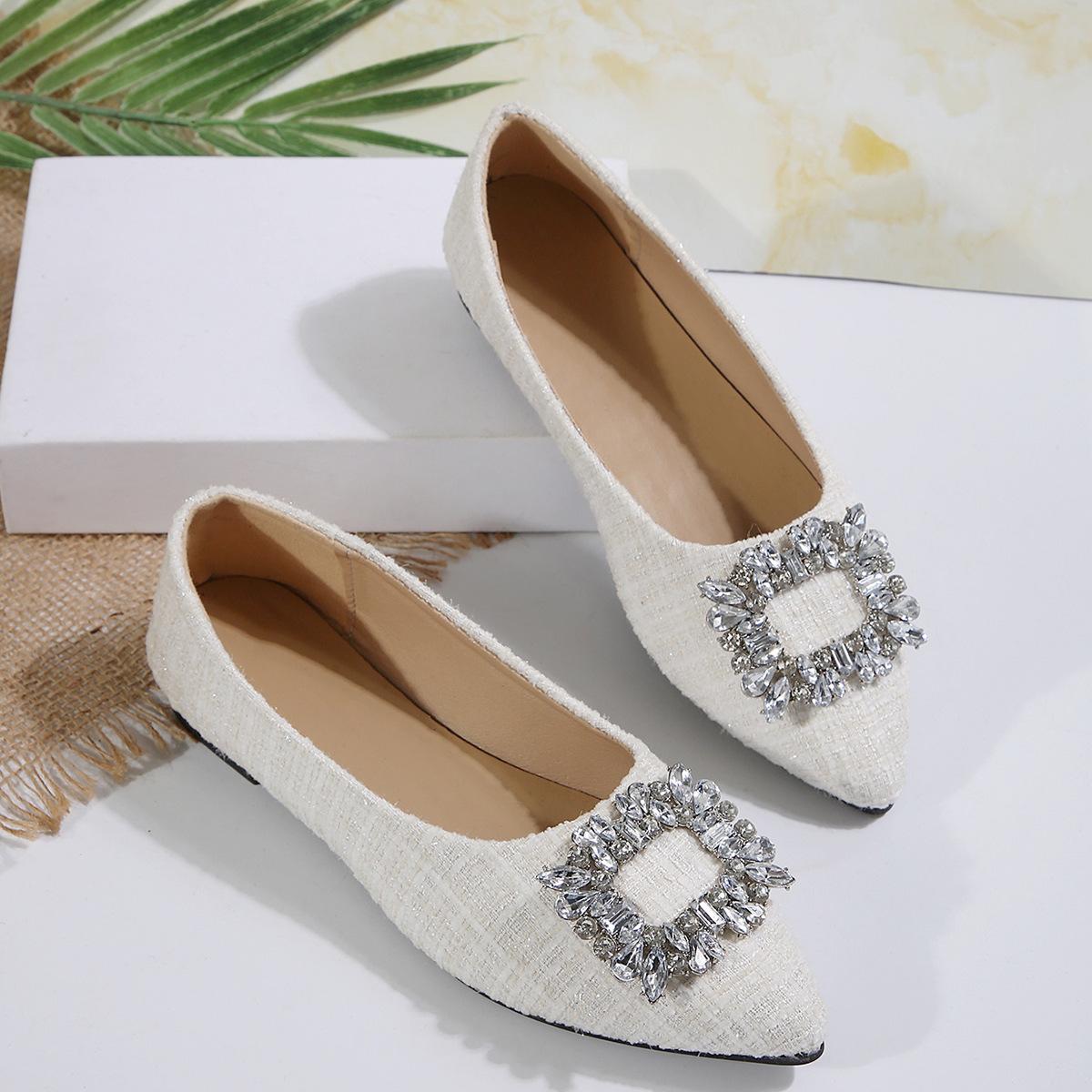 

Летние новые туфли-лодочки Fairy Wind с острым носком на плоской подошве, с неглубокой горловиной, со стразами и квадратной пряжкой, модные женские туфли на низком каблуке 43