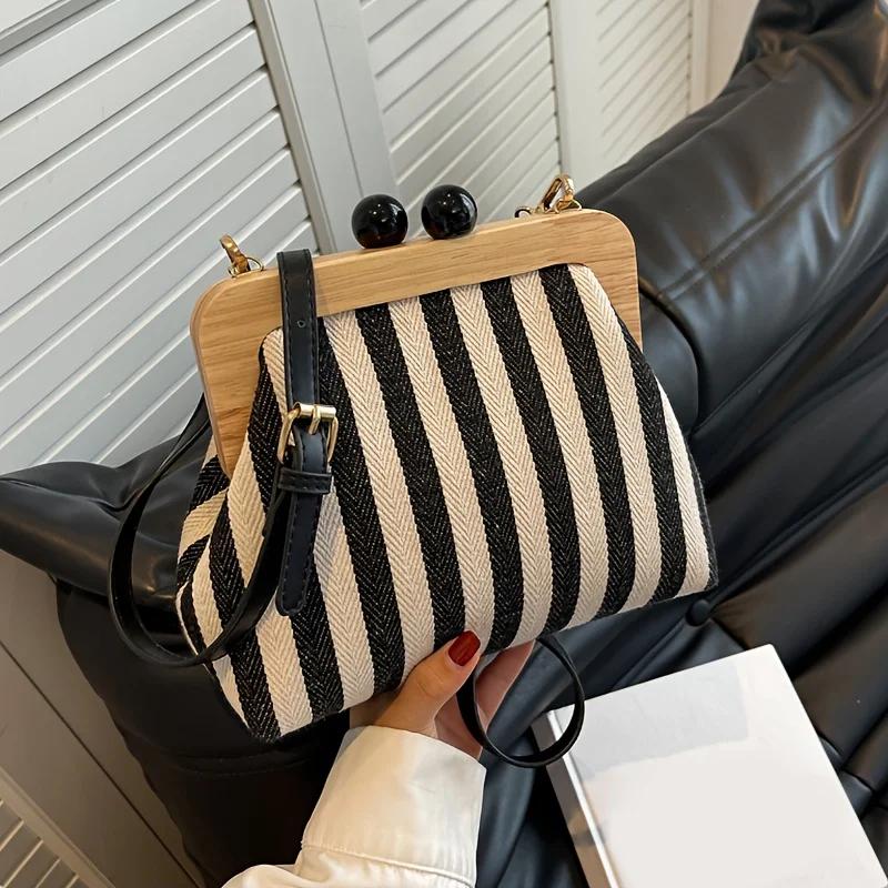 

Women s Elegant Black White Striped Crossbody Bag Adjustable Shoulder Strap Versatile Fabric Purse for Work, Fashi Accessory чёрный