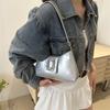Small Fresh Texture Shoulder Bag Fashionable Bag New Fashionable Underarm Bag Beautiful Personalized Casual Crossbody Bag