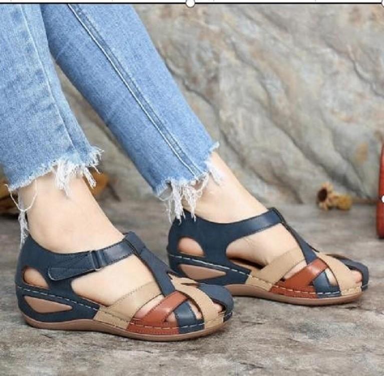 New Women's Wedge Sandals European and American Retro Style