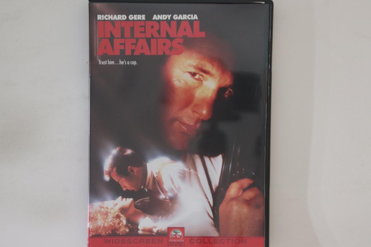 

DVD - Внутренние дела PDF48PROMO PARAMOUNT Япония Фильмы и DVD Б/У