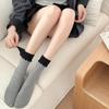 Damen Herbst Japanischer Stil Colorblock Rüschenkante Socken - Lässige Spitze Baumwolle Mid-Calf Scrunch Socken in Weiß