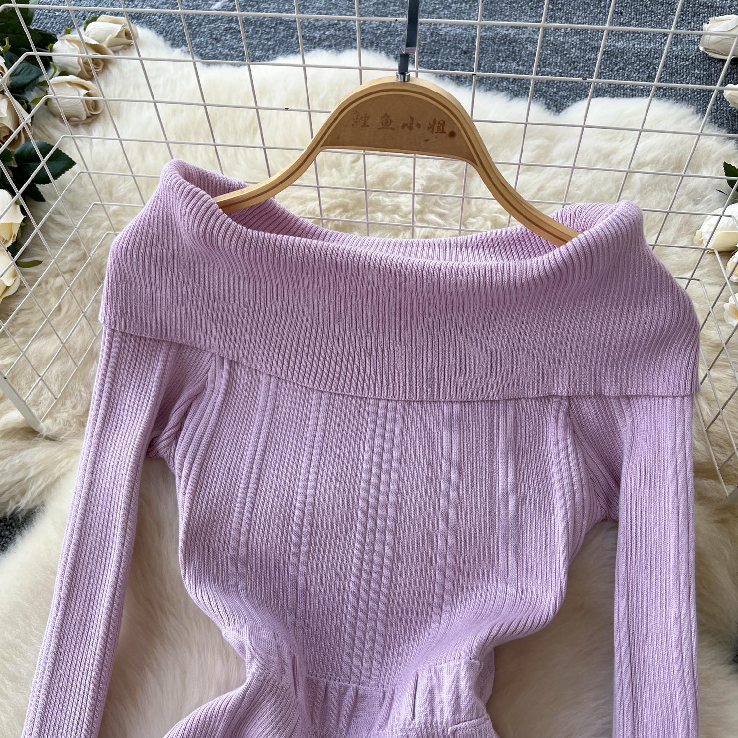 Трикотажные длинные платья для женщин с вырезом-лодочкой и открытыми плечами — фото 9