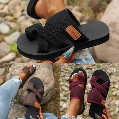 2025 Summer New Large Size Women's Flat Bottom Cover Toe Cool Slippers European and American Style Comfortable and Breathable Beach Slippers Women
