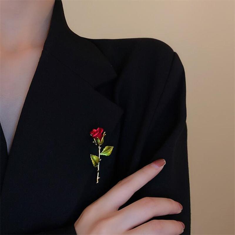 Beautiful Rose Flower Brooches Collection For Women Lady Elegant Flower Pin Summer Design Party Valentine Day Gift