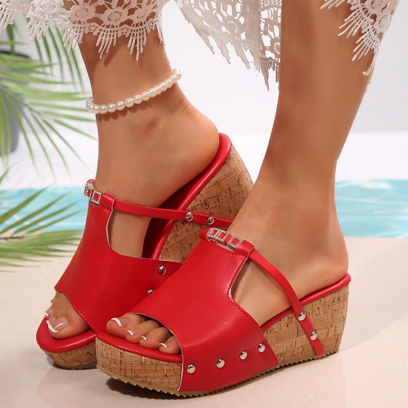 

Мода 2025 Лето Женские шлепанцы с открытым носком больших размеров Горячая распродажа Сандалии на платформе танкетке с круглым носком Уличные повседневные шлепанцы с заклепками 43