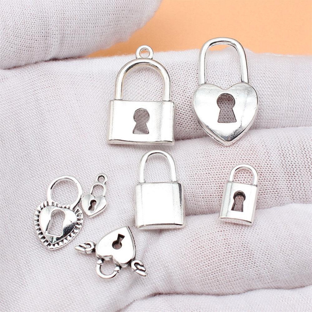 Charms Schlüsselschloss Werkzeug Gemischtes Set Anhänger Vintage Schmuckzubehör QC076