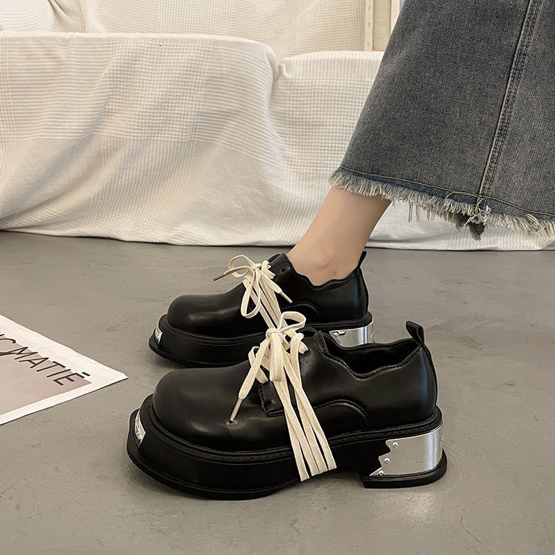

French retro British platform small leather shoes women s spring and autumn deep mouth single shoes 2025 new design sense black loafers 40