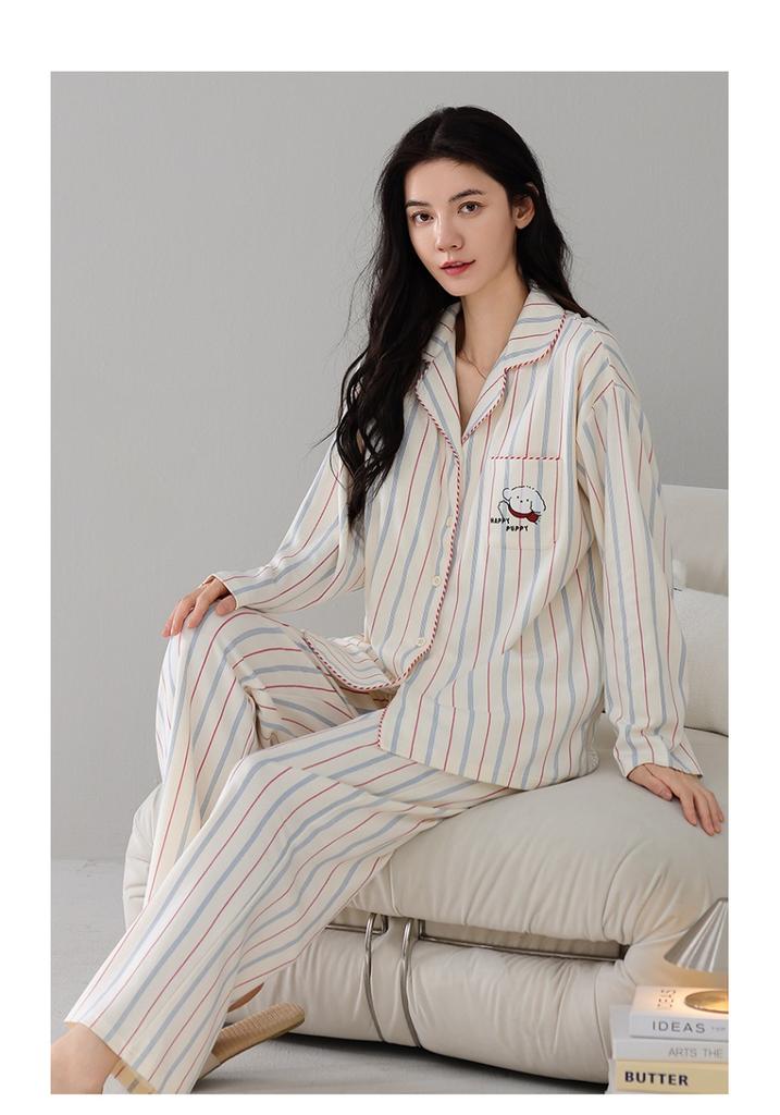 Unconscious and Comfortable Vertical Striped Pajama Set for Women