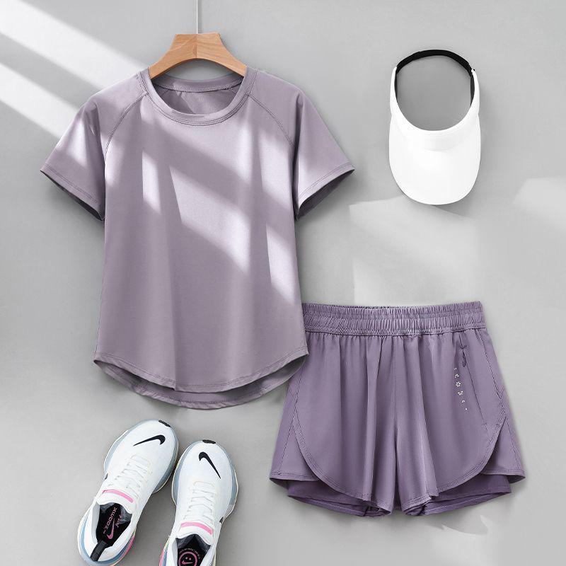 2026 Summer Women's Quick-Dry Sports Set: Loose Fit Yoga & Running Wear with Sweat-Absorbing Short-Sleeve Top