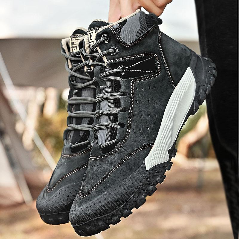 Autumn and winter new mountaineering large size men's shoes first layer cowhide Martin boots high top cotton boots warm outdoor