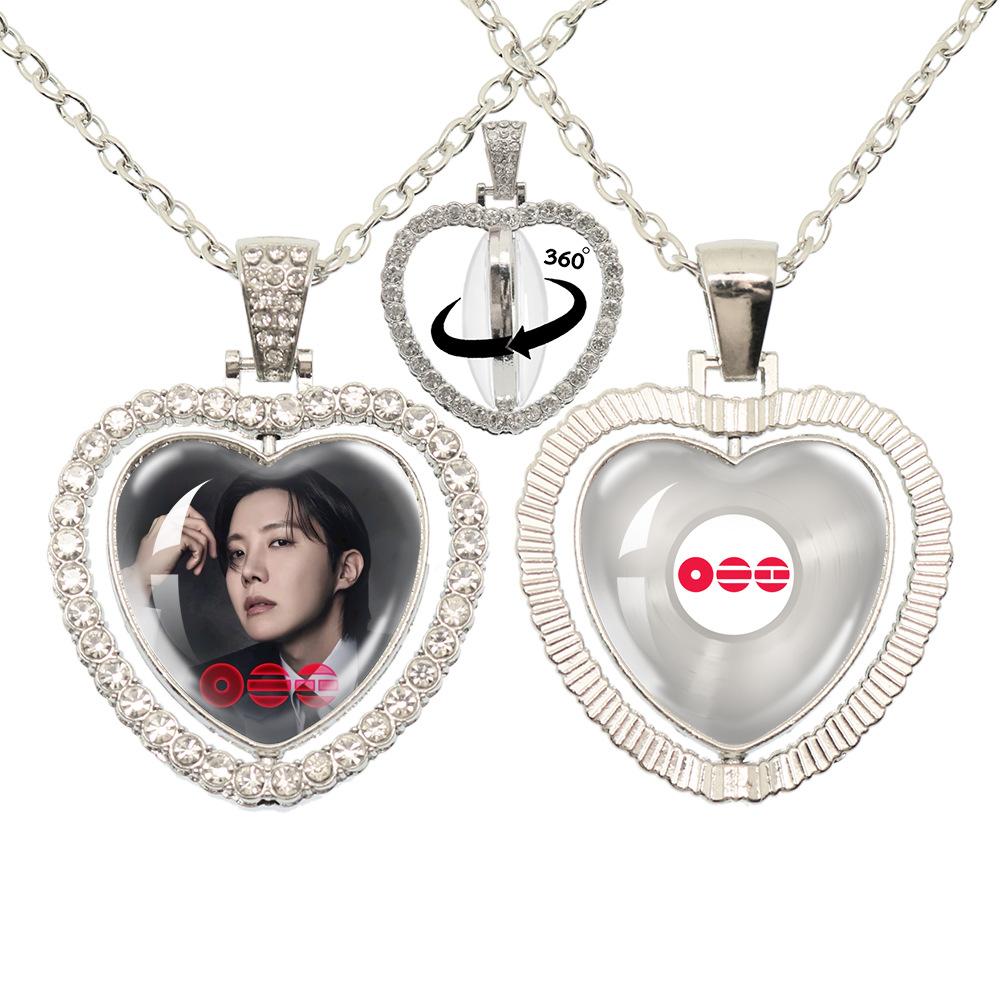 BTS Doppelseitige 360° drehbare Herz Halskette, Bangtan Boys Gruppe & Mitgliedsfoto Anhänger, Kpop ARMY Fans Schmuck Geschenk
