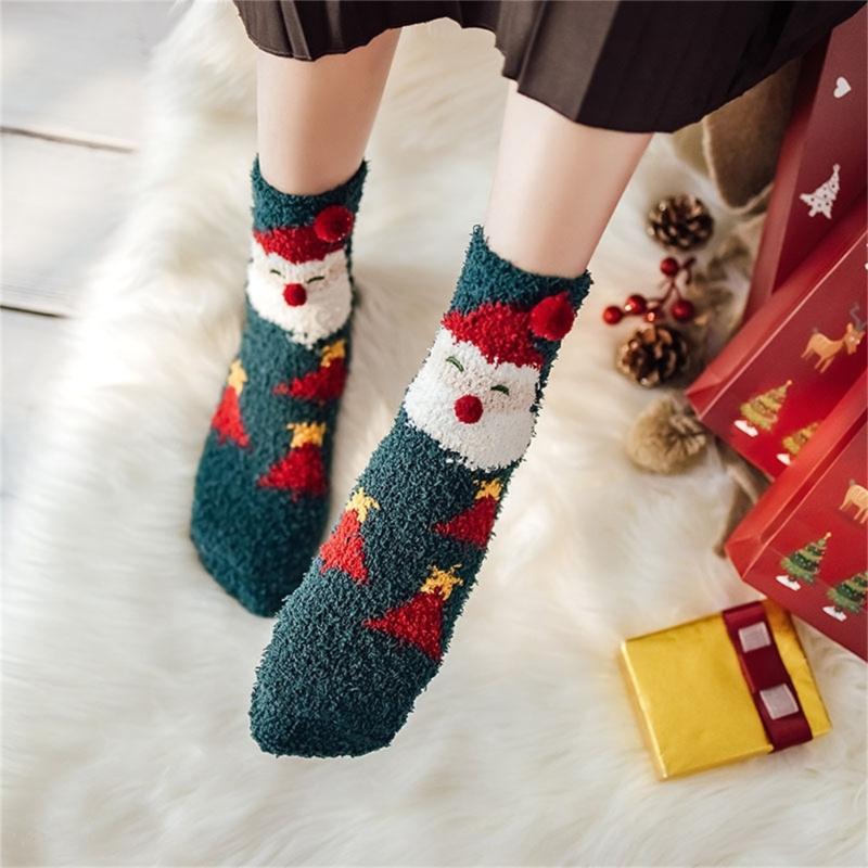 Festival Thickened Coral Velvets Floor Socks for Home Comfort Indoor Fuzzy Slipper Socks with Cartoon Christmas Pattern