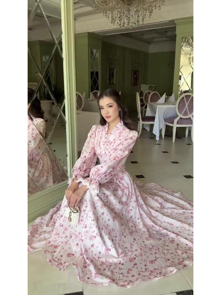 2025 Frühling Retro Elegantes Florales Langes Kleid mit Taillenbetonenden Langen Ärmeln für Damen.