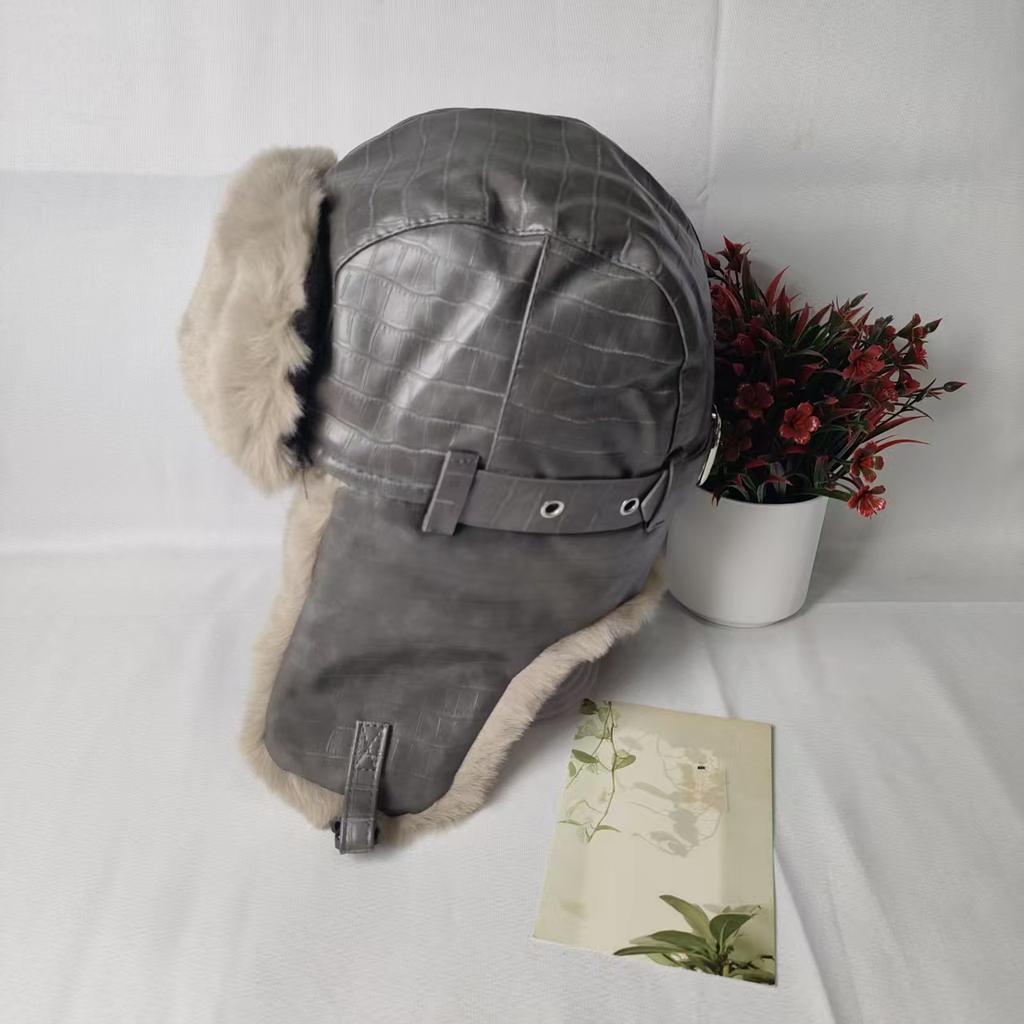 Male and female Maillard outdoor locomotive Lei Feng hat winter skiing cold warm PU leather plush ear protector