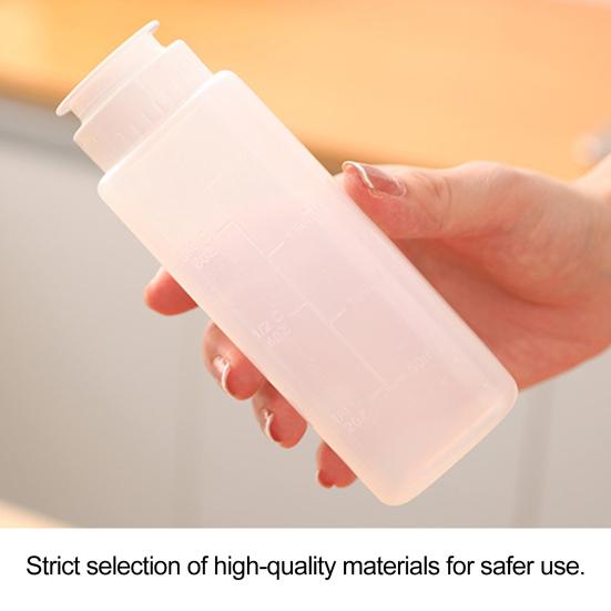 200/300ML Kitchen Spice Bottle Leak-proof Squeeze Design with Visual Scale Flexible Body Condiment Squeeze Bottle