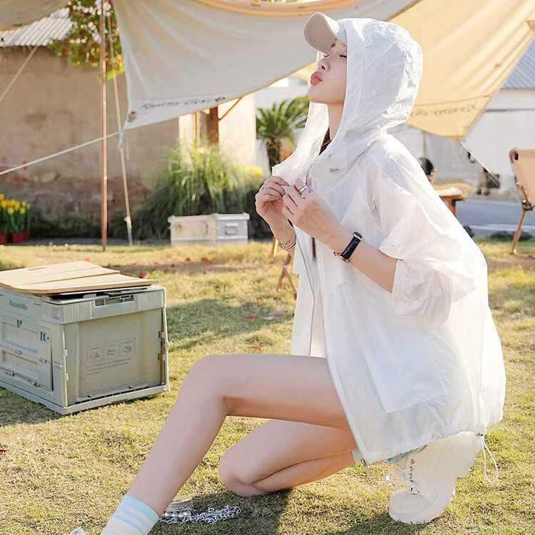 2026 Women's Summer Sun Protection Quick-Drying Hooded Jacket - Breathable, Lightweight, and Fashionable