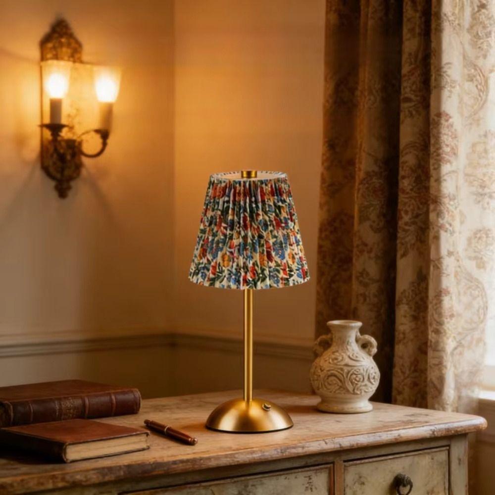 Pastoral Style Touch Bedside Lamp Fabric Shade LED Night Light Bedside Ambient Light Living Room