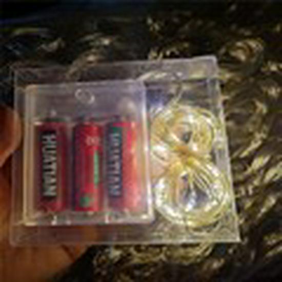 LED Copper Wire Light String with Wave Ball, Battery-Powered, Multifunctional Indoor Decoration Light for Gifts and Lanterns.