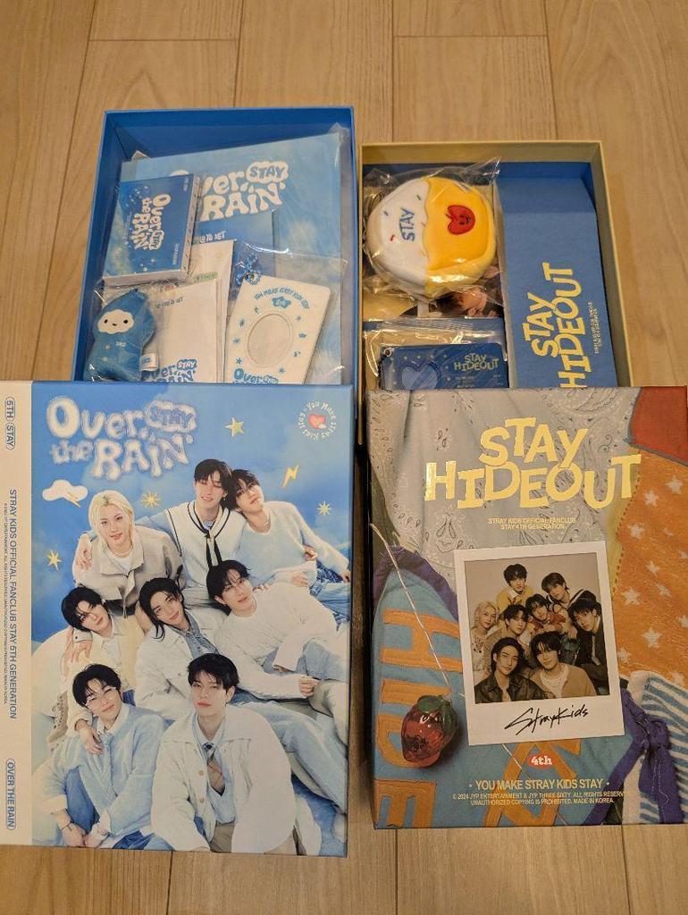 [USED] Stray Kids 4th & 5th Fan Club Kit Set