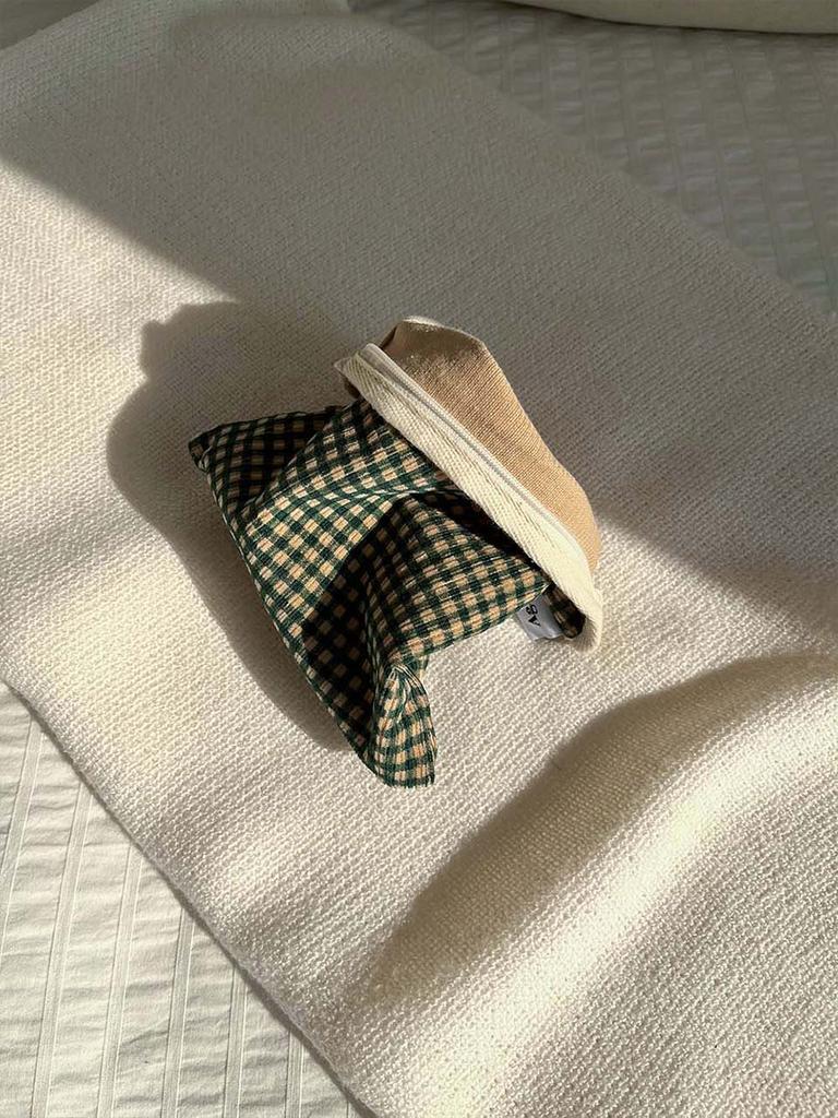 Agnes Project Square Check Pouch_Green(S)