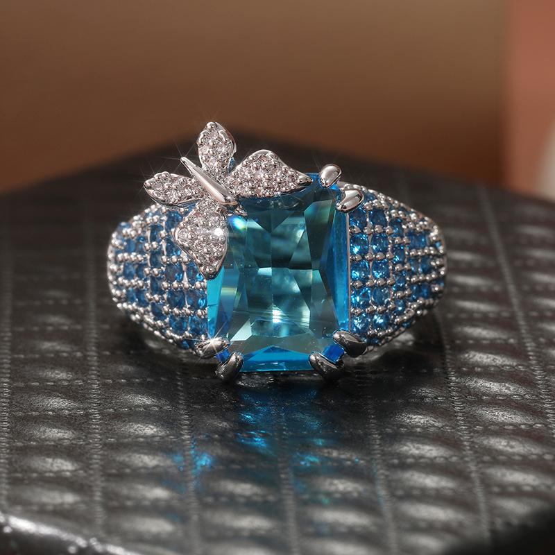 Wunderschöner Eleganter Ozeanblau Synthetischer Zirkonia Schmetterling Design Ring für Damenmode Kreativer Bankett Festival Schmuck Geschenke 7&Silver Plated black