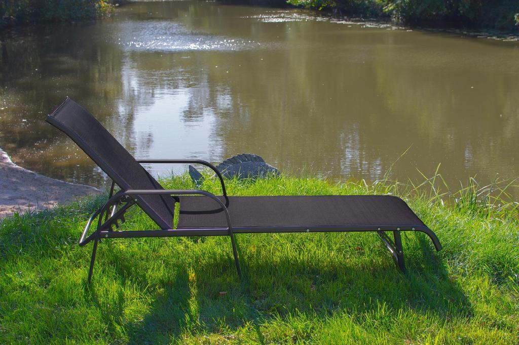 Foldable Garden Chair Adjustable Backrest Steel Beach Chair Deck Chair