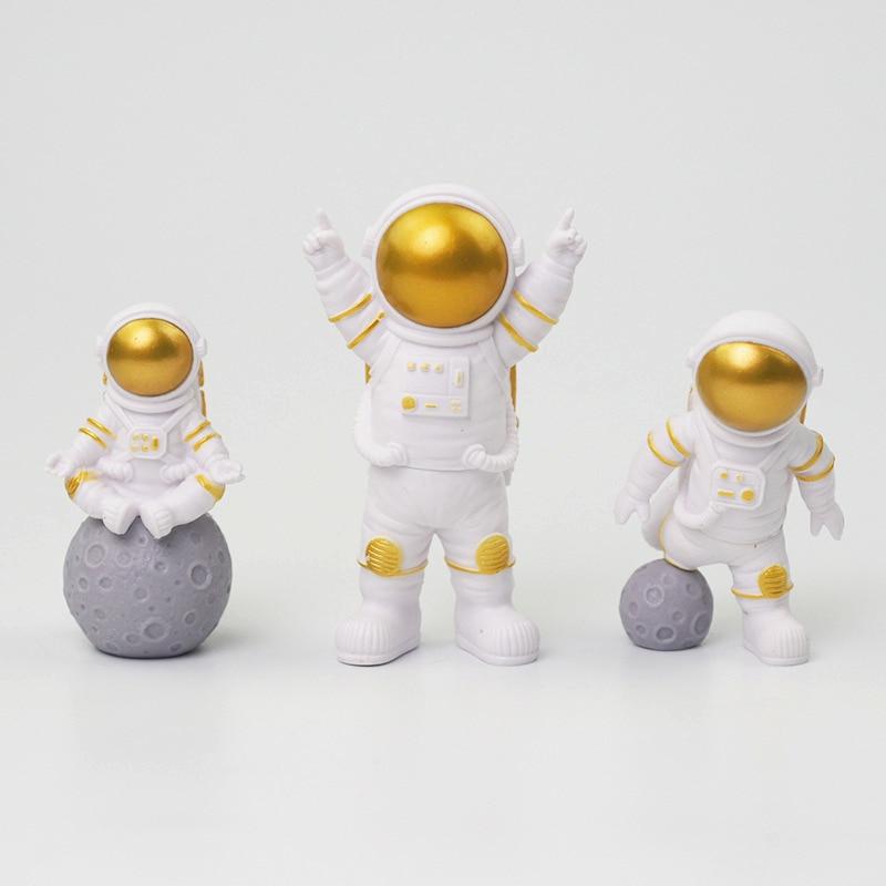 3pcs 1PC Figure Astronaut Action Figure Astronaut Mini Diy Model Action Pop Home Decor Cute Spaceman Set