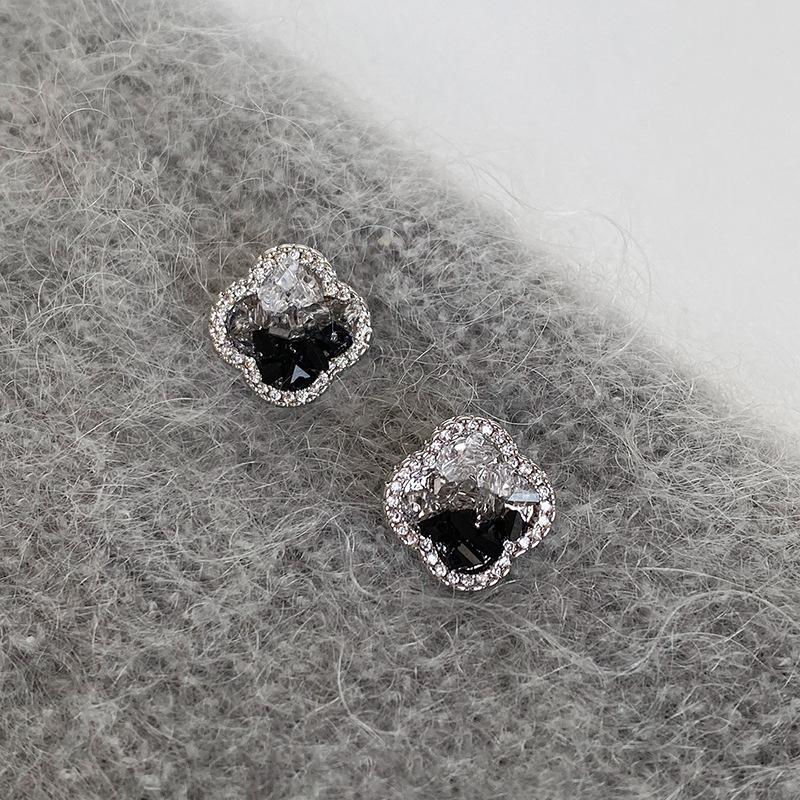 2025 new zircon crystal flower stud earrings sweet cool style earrings earrings women