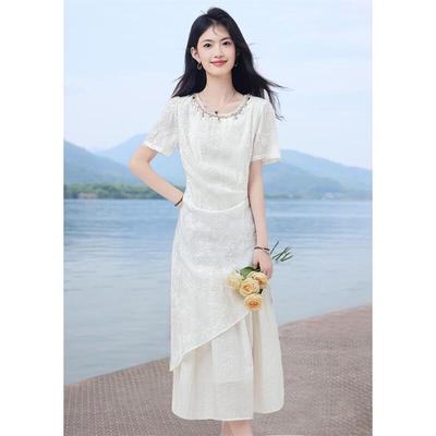 Abiti e completi – Tailleur con abito