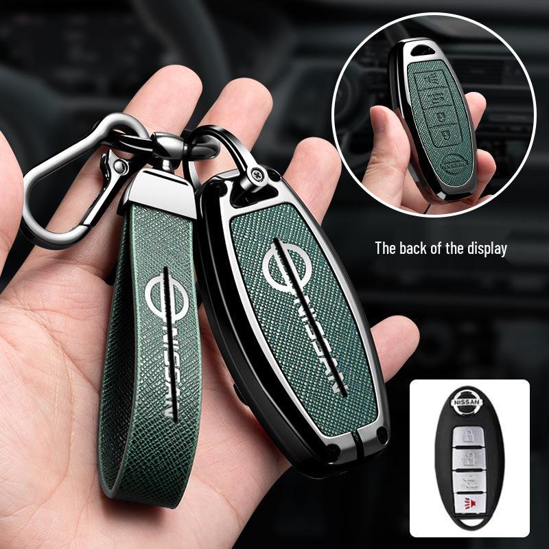Metal Keychain Cover for Nissan Qashqai, X-Trail, Tiida, Kicks, Murano, Sylphy, Terra