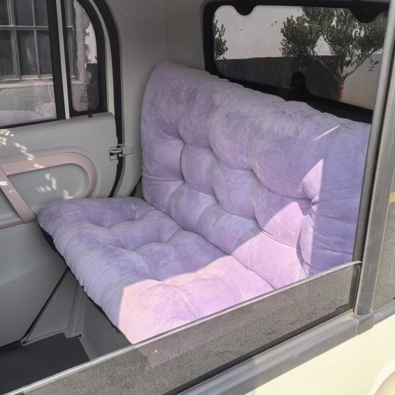 Hundun Milk Velvet Tricycle Seat Cushion with Backrest
